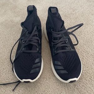 Adidas Edge Bounce Running Shoes